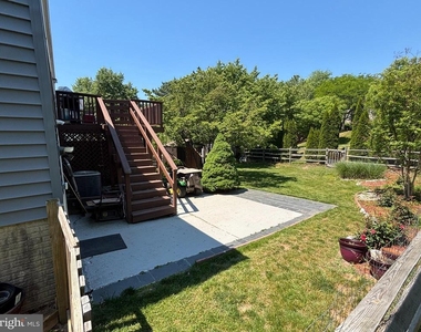 25936 Largo Court - Photo Thumbnail 1