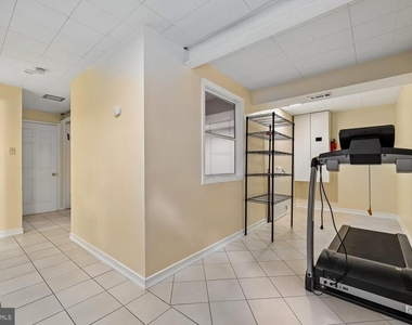 11512 Charlton Drive - Photo Thumbnail 13