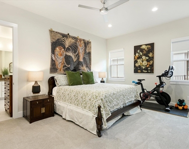170 Bunker Ranch Blvd - Photo Thumbnail 9