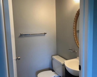 995 Heather Ridge Dr - Photo Thumbnail 19