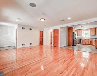 5404 Arcadia Road - Photo Thumbnail 7