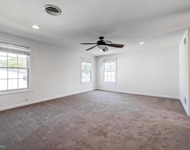 5404 Arcadia Road - Photo Thumbnail 11