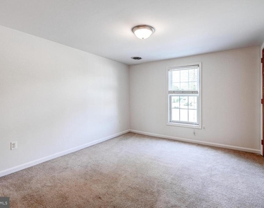 5404 Arcadia Road - Photo Thumbnail 16