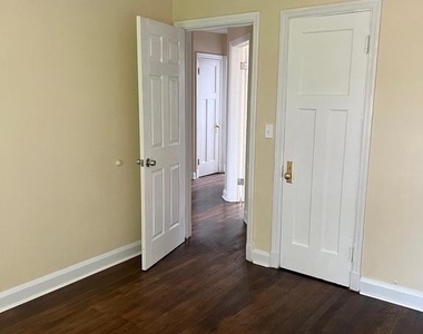 3561 Juneway - Photo Thumbnail 5