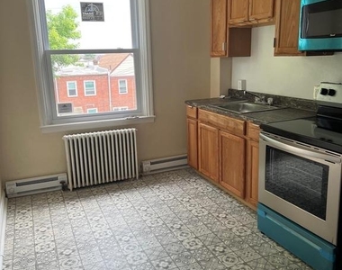 3561 Juneway - Photo Thumbnail 2
