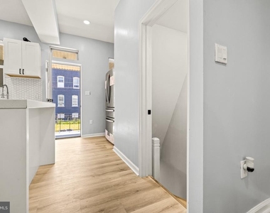3331 Spaulding Avenue - Photo Thumbnail 29