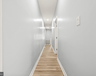3331 Spaulding Avenue - Photo Thumbnail 21