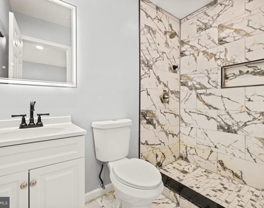 3331 Spaulding Avenue - Photo Thumbnail 15