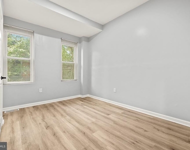 3331 Spaulding Avenue - Photo Thumbnail 22