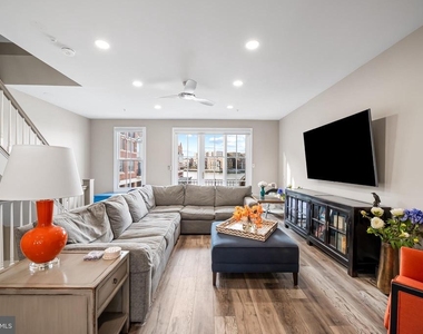 2323 Boston Street - Photo Thumbnail 14