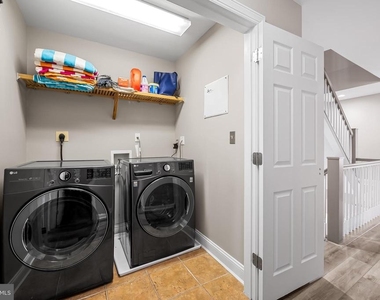 2323 Boston Street - Photo Thumbnail 25
