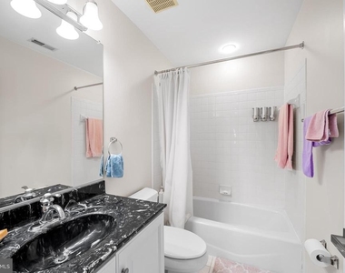 2323 Boston Street - Photo Thumbnail 24