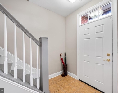 2323 Boston Street - Photo Thumbnail 4