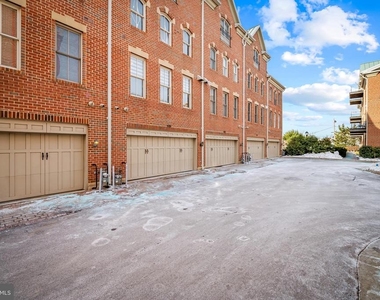 2323 Boston Street - Photo Thumbnail 39