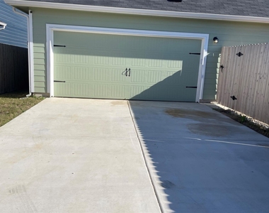 340 Kenai Dr Dr - Photo Thumbnail 14
