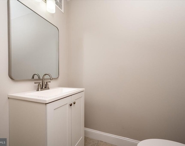 1400 Lower View Court - Photo Thumbnail 25