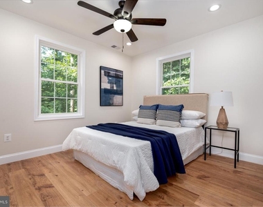 1400 Lower View Court - Photo Thumbnail 17