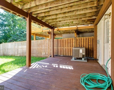 2713 Piscataway Run Drive - Photo Thumbnail 32