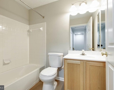 2713 Piscataway Run Drive - Photo Thumbnail 24