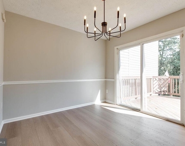 2713 Piscataway Run Drive - Photo Thumbnail 7