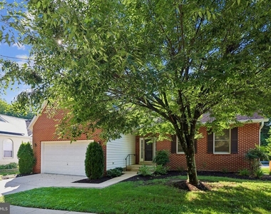 833 Mission Valley Lane - Photo Thumbnail 1