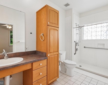 833 Mission Valley Lane - Photo Thumbnail 13