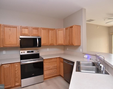 3802 Sagamore - Photo Thumbnail 17