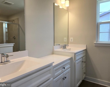 246 E Main Street - Photo Thumbnail 12