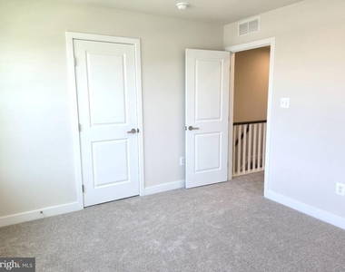 246 E Main Street - Photo Thumbnail 14