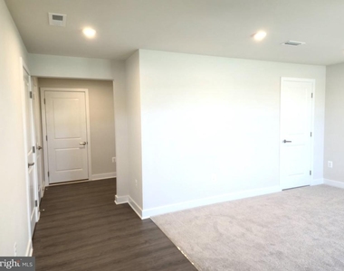 246 E Main Street - Photo Thumbnail 1