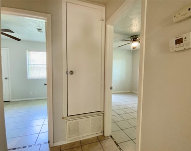 2300 Cedrick Cv - Photo Thumbnail 13