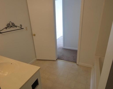 23 S Upham Street - Photo Thumbnail 6