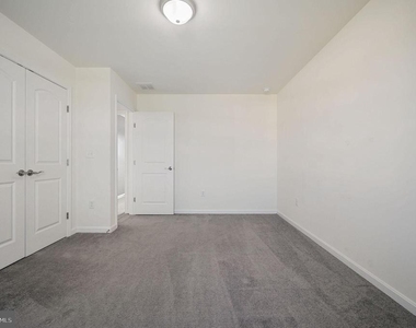 57 Sisal Way - Photo Thumbnail 35