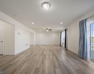 57 Sisal Way - Photo Thumbnail 17