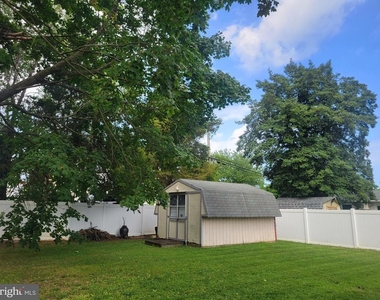 38 Evergreen Drive - Photo Thumbnail 33