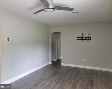 38 Evergreen Drive - Photo Thumbnail 9