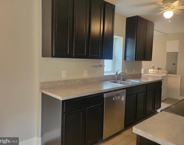 38 Evergreen Drive - Photo Thumbnail 16