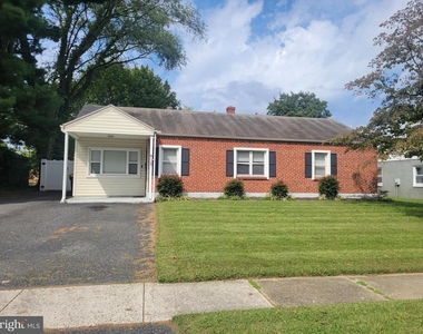 38 Evergreen Drive - Photo Thumbnail 2