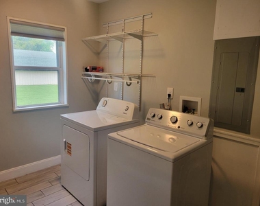 38 Evergreen Drive - Photo Thumbnail 11