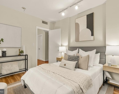 3534 10th Street Nw - Photo Thumbnail 2