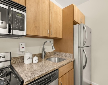 3534 10th Street Nw - Photo Thumbnail 12
