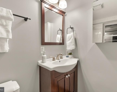 3534 10th Street Nw - Photo Thumbnail 10