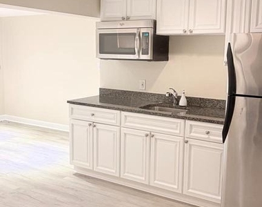 4706 Central Avenue Ne - Photo Thumbnail 10