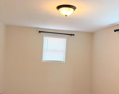 4706 Central Avenue Ne - Photo Thumbnail 8