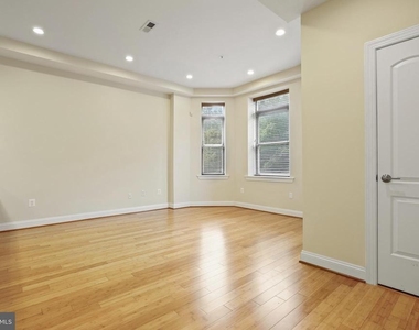 1333 Euclid Street Nw - Photo Thumbnail 2