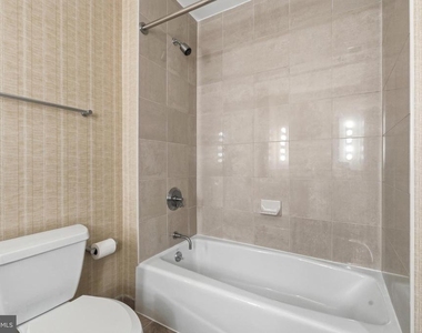 811 4th Nw - Photo Thumbnail 12