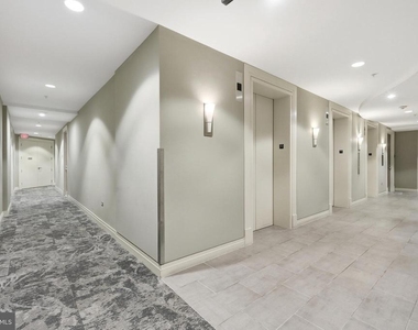 811 4th Nw - Photo Thumbnail 7