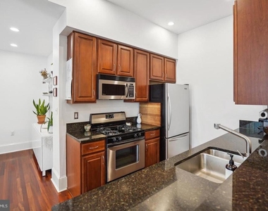1324 Euclid Street Nw - Photo Thumbnail 7