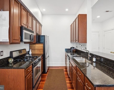 1324 Euclid Street Nw - Photo Thumbnail 6