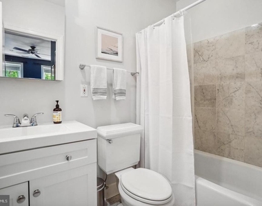 1324 Euclid Street Nw - Photo Thumbnail 20
